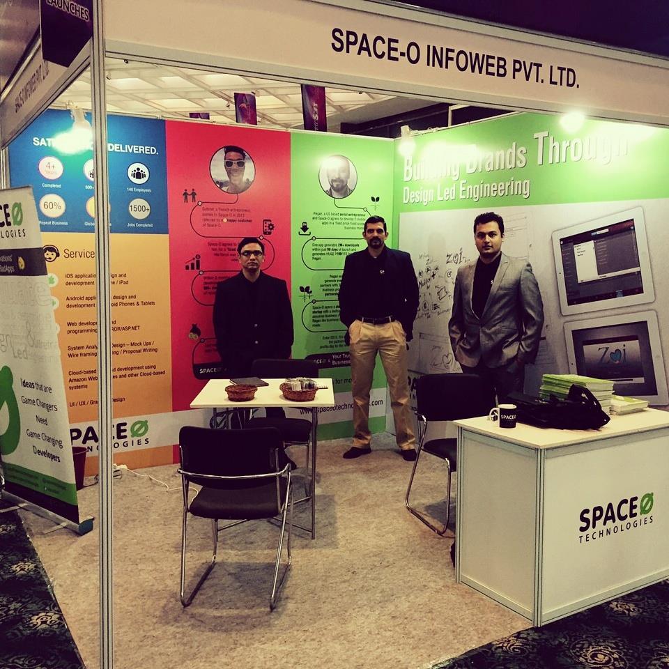 spaceotech's tweet photo. Lets make Innovative Ideas Happen #FirstDay at #Indiasoft2015 in #NewDelhi #makeinindia http://t.co/aQrWn1EOhq