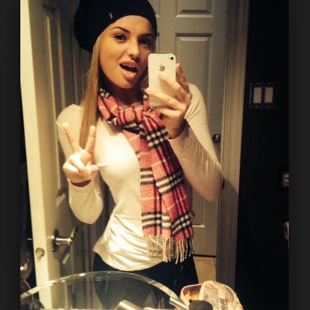 vicbaldesarrax's tweet image. @beth02cheer