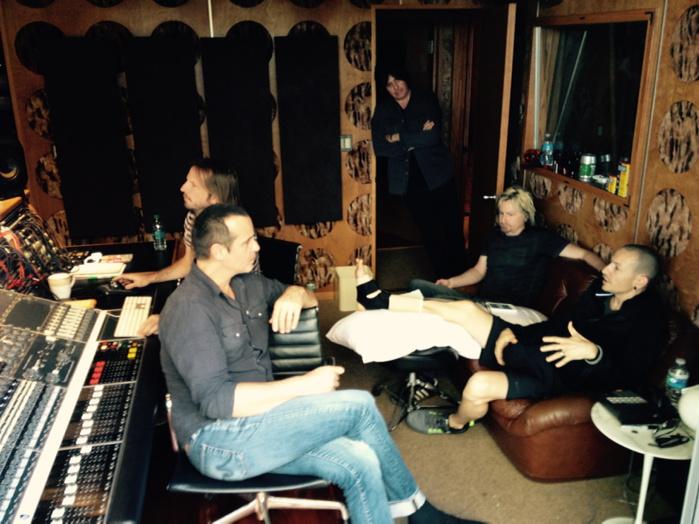 StoneTemplePilotsBR tweet media