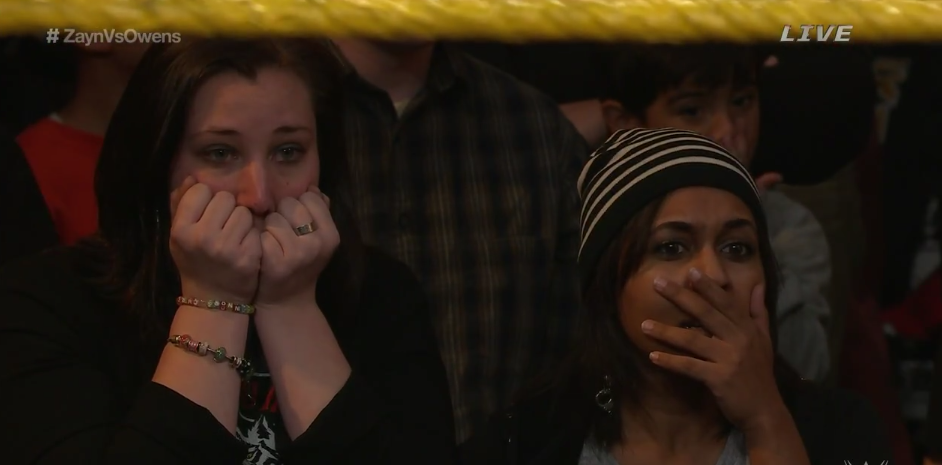 B9nLhF4IcAELDsb.png:large