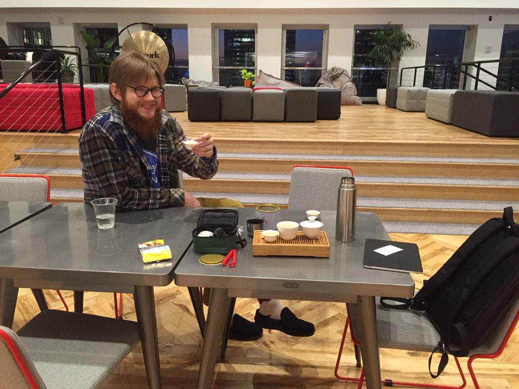 ilyabelikin's tweet image. #teatable with @redfuton at @WeWork. And this is #TeaTableProject. Best #tea for best stories.