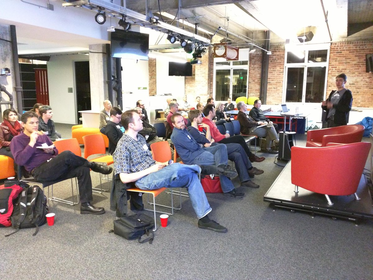 sfmysql's tweet image. Good turnout for tonight&apos;s #sfmysql event!