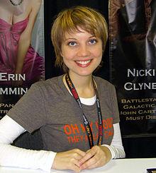 A happy dapper 32nd birthday to Nicki Clyne! 