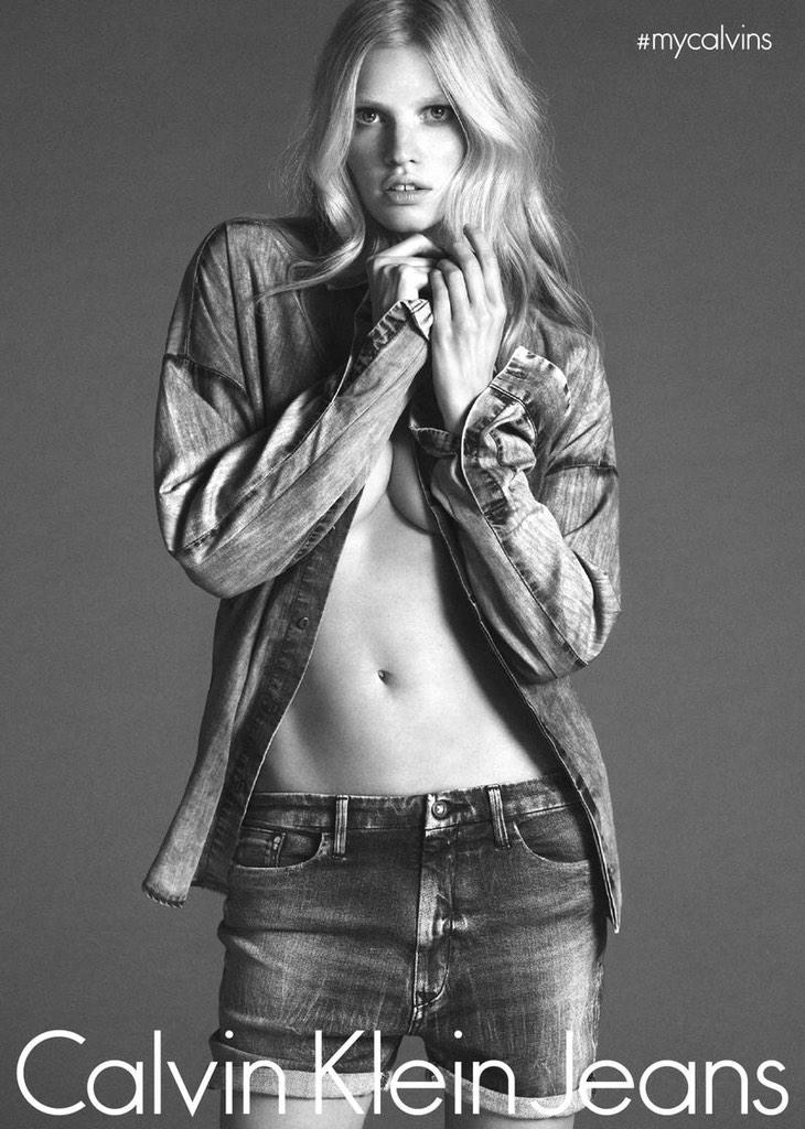 ModelTweetz tweet picture