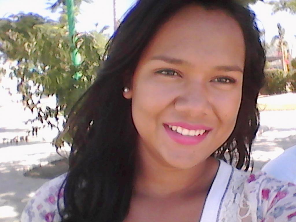 michellle1996's tweet photo. descubrir que mi vida solo eres tu http://t.co/AkiIZtkjp6