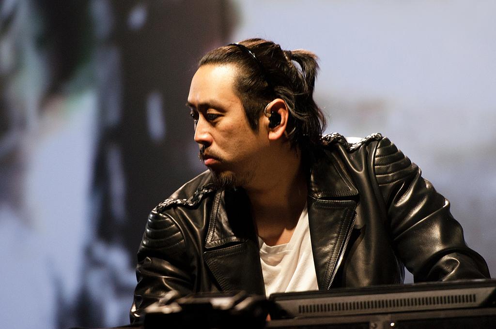 Feliz cumpleaños a Joe Hahn // Happy birthday to Joe Hahn 
