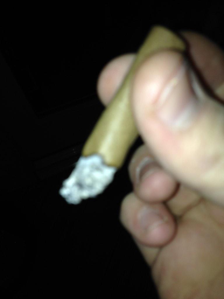 Shawn_Bud's tweet photo. All day everyday #420#swisher http://t.co/WRYhBMJeLR