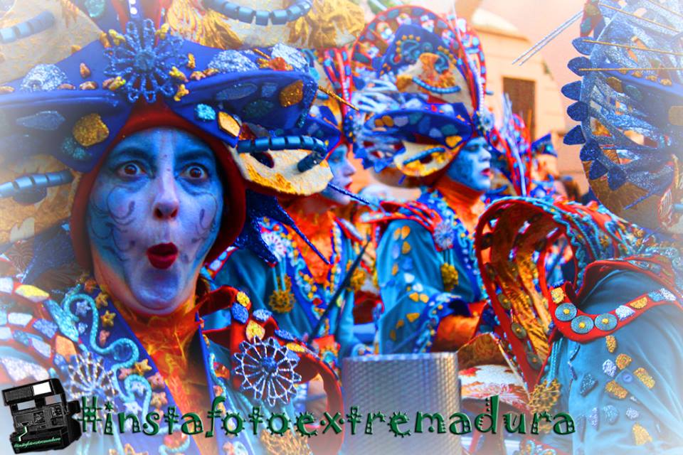 Estaaaaamos 1° en #ElMejorCarnaval #carnavalBadajoz Vaaamos !!!! #NosGustaBadajoz <a href="/fragoso_fran/">Fran Fragoso</a> #Badajoz Hay q Seguir