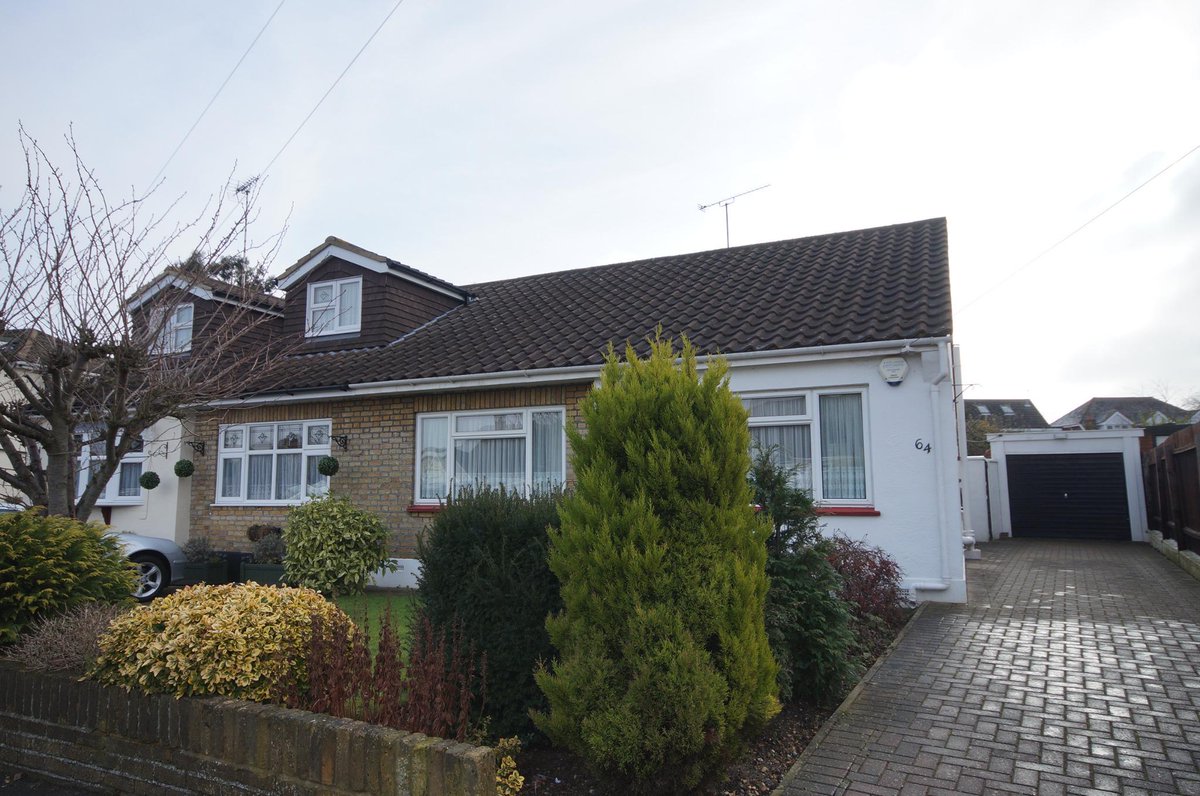 Hunt Roche tweet media