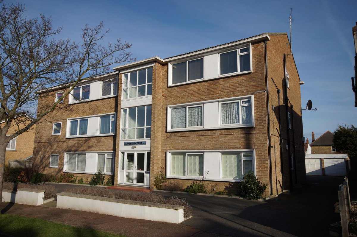 Hunt Roche tweet media