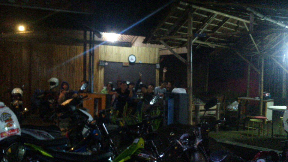 Mampir ksatria ke warung kita