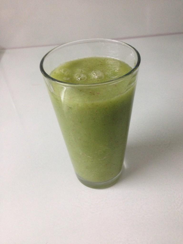 OfficiallyHot's tweet photo. #healthyBreakfast Cucumber apple and ginger with a little water @OfficiallyHot Morning everyone! http://t.co/hJImtLuPw6