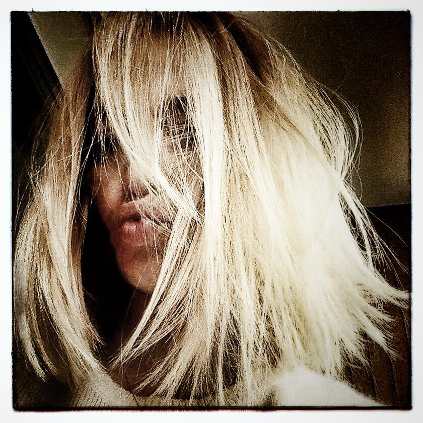 universolal's tweet photo. Bon anniversaire mon amour @chabichette http://t.co/qoAJgCsnF8