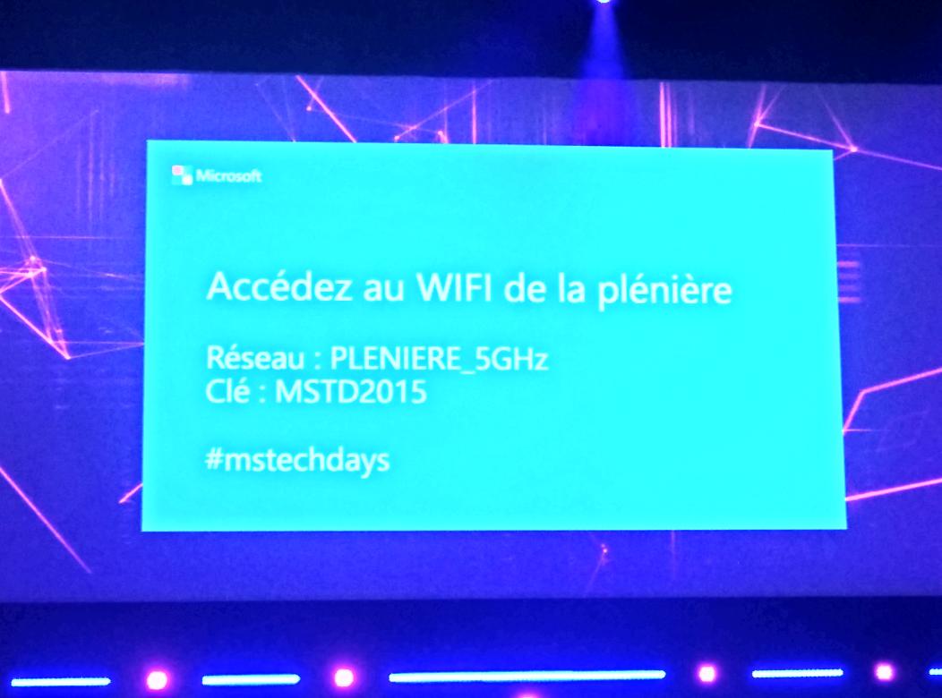 enja_ino's tweet image. Première démonstration de force de Microsoft : le wifi fonctionne alors qu'on est déjà 500 dessus :-) #mstechdays