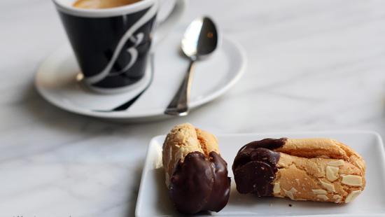 Bienvenue ...Restaurant Le Petit Bistro in #Amsterdam goo.gl/uIooIX