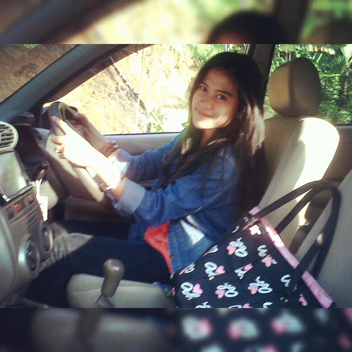 Tedjo_Pijat's tweet photo. "@raisha_pratiwi: http://t.co/TLVnjypp88"