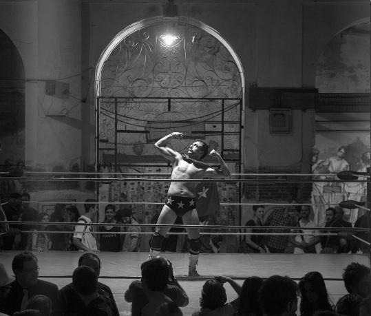 fotones20's tweet photo. Wrestling made in Spain, por Fernando Sánchez. #Fotonizate #RevistaLMDO http://t.co/hOxh7WCWaF