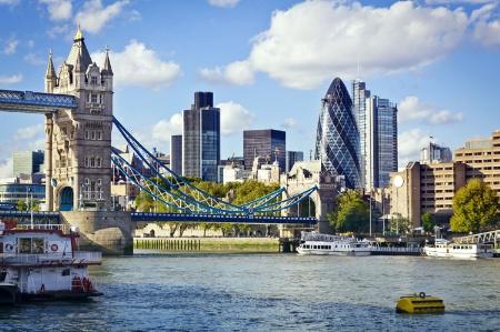 in_uni's tweet photo. London is the most searched city by US students looking to #StudyAbroad | http://t.co/nMIyjKiIYh #StudentLife #Uni http://t.co/giczzTeYfP