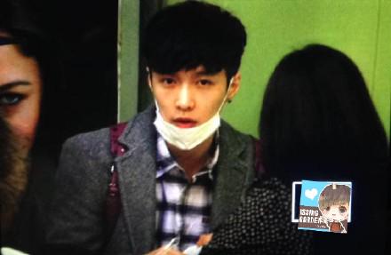 IsSing_Garden's tweet photo. 【IsSing-Garden】150211 Beijing Airport Preview 4p http://t.co/vzjf1IQ5VP