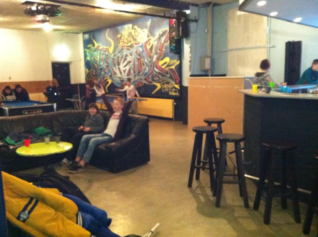 ATesink tweet picture
