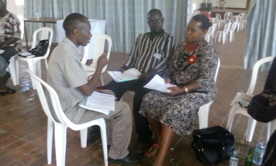 _unffe's tweet image. #LEATRAtraining by #UNFFEstaff sponsoredby @UgandaTrias in Masindi feb 9-13 2015.DFAs present;Arua,Mbra,Masindi Hoima