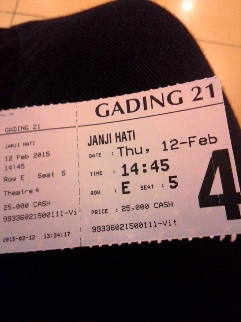 Nangis pas endingnya @janjihati2014 <a href="/aliando26/">fansign indonesia</a> <a href="/alysyarief/">Aliando Syarief</a> 😭😭