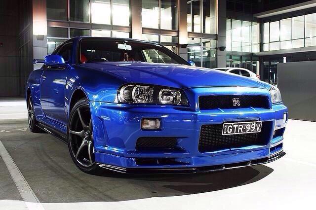 ReallyFastCars's tweet photo. Skyline 😈 http://t.co/WFinwhEox7