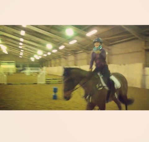 BlakelyHannah's tweet photo. When you try to be cool at training but the photo blurs.. #problems http://t.co/LobISSTUjq