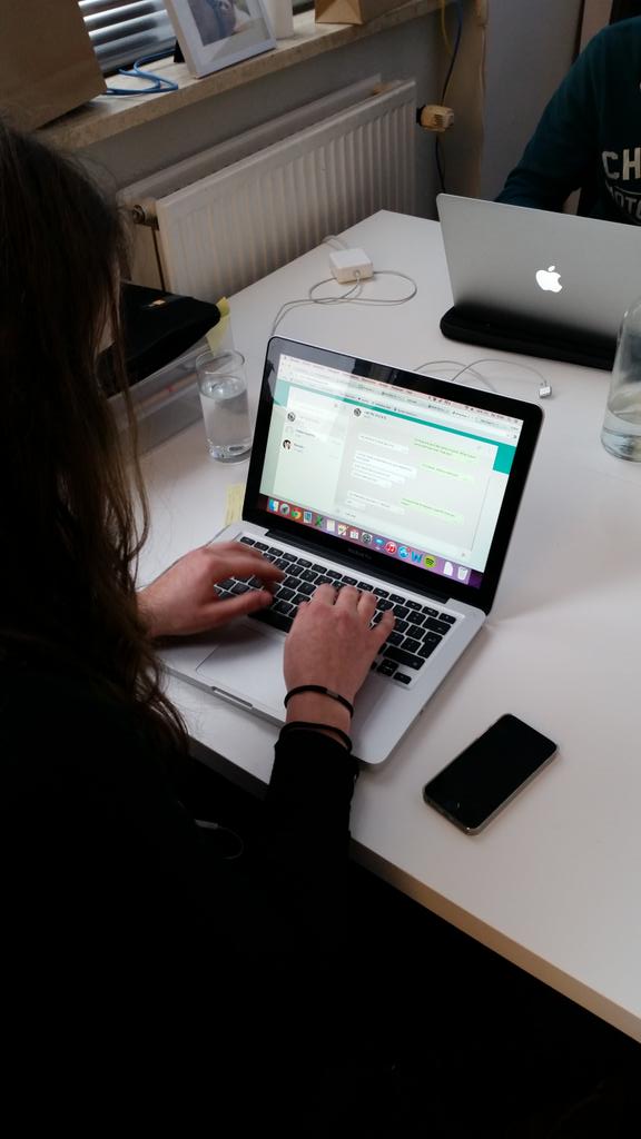 luucelzinga's tweet photo. Wow! Very proud of the @Tiqets service team delivering our "within 30 sec.  @whattsapp web service"  #happyCustomer http://t.co/Mh04vg8DdN