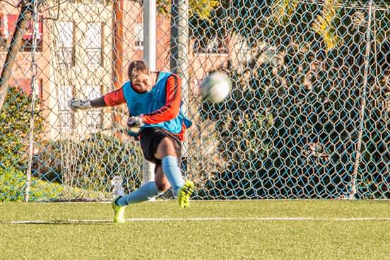 CDCortes's tweet photo. (1) Imágenes del @mparaisocf 1-2 C.D. Cortes juvenil
Fotos de Antonio Rodríguez http://t.co/b9ar3OKEwE