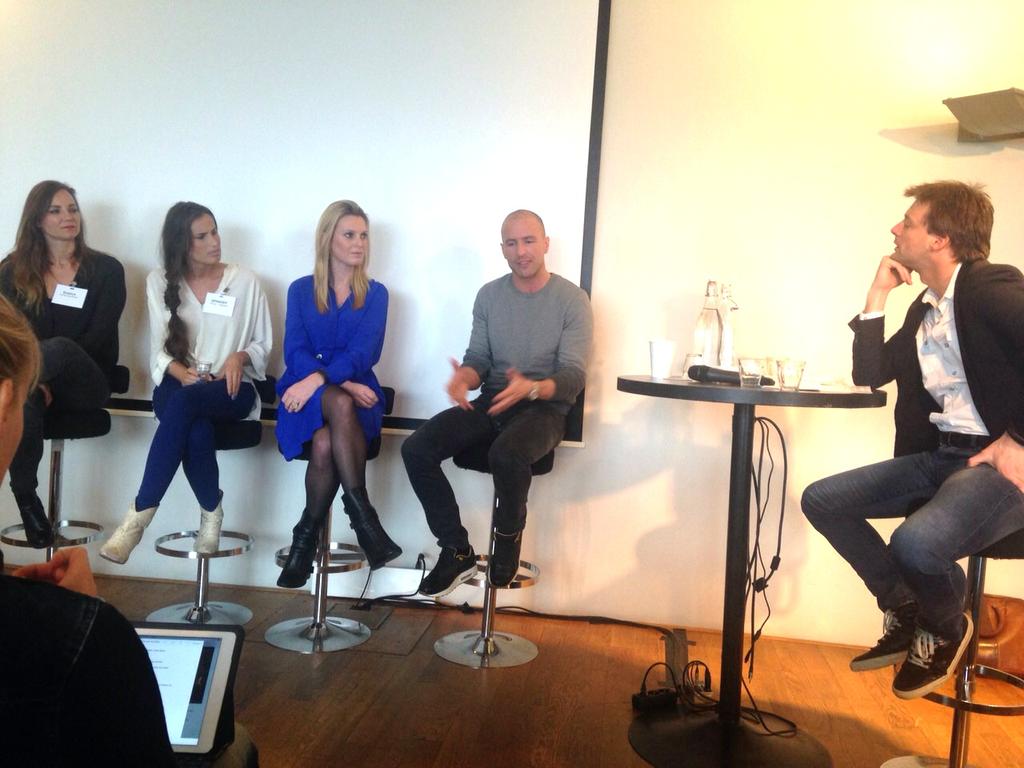 Talking social influence at <a href="/Emerce/">EMERCE</a> with <a href="/FirstDay_Spring/">First Day of Spring</a>, <a href="/bilderdeclercq/">Bilder & De Cler</a> and <a href="/kiplingofficial/">Isabella Zamora</a>!