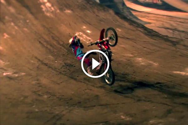 FMXForever's tweet photo. the biggest crashes of the 2014 World FMX championship ☛ http://t.co/6vkJSLyVhv #motocross #FMX #crash http://t.co/moIN4b3G7X