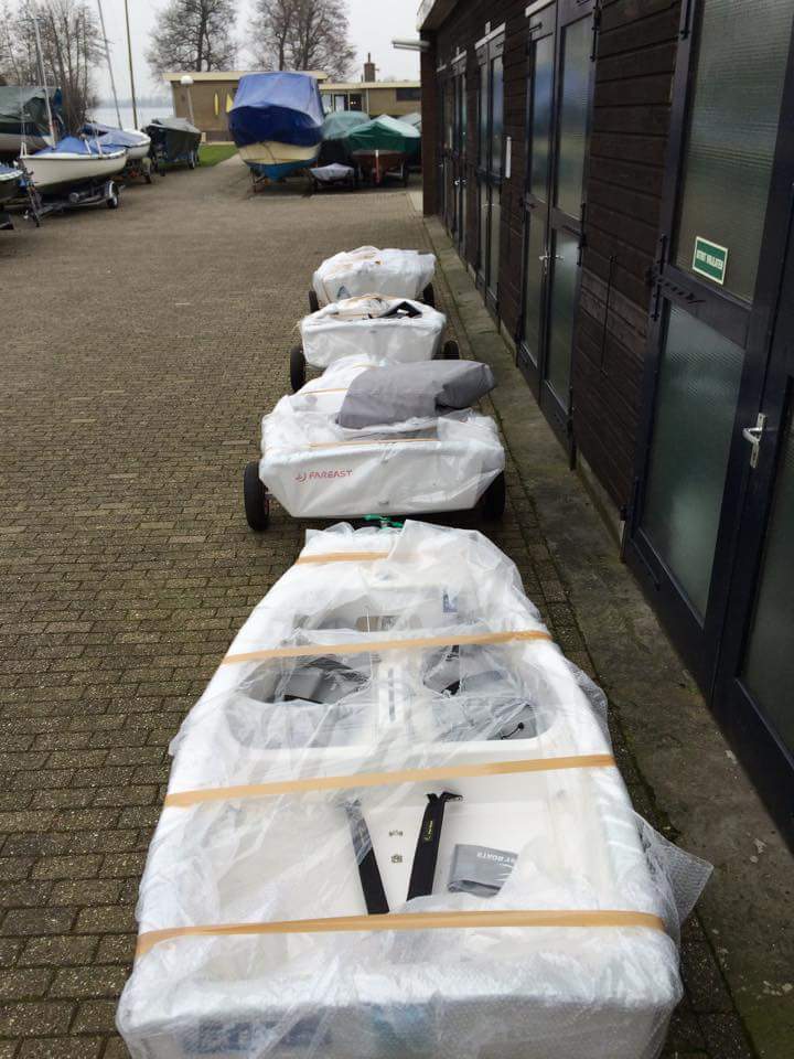 Dinghy4u's tweet photo. Ze zijn binnen! Interesse? Je bent van harte welkom om te kijken en testen! @FarEastBoats @optimistclubned http://t.co/JBF0zEKFXq