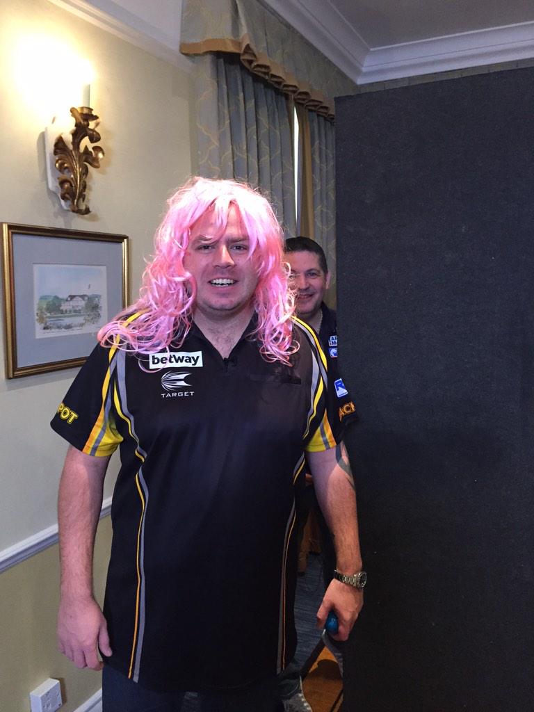 Gary Anderson tweet media