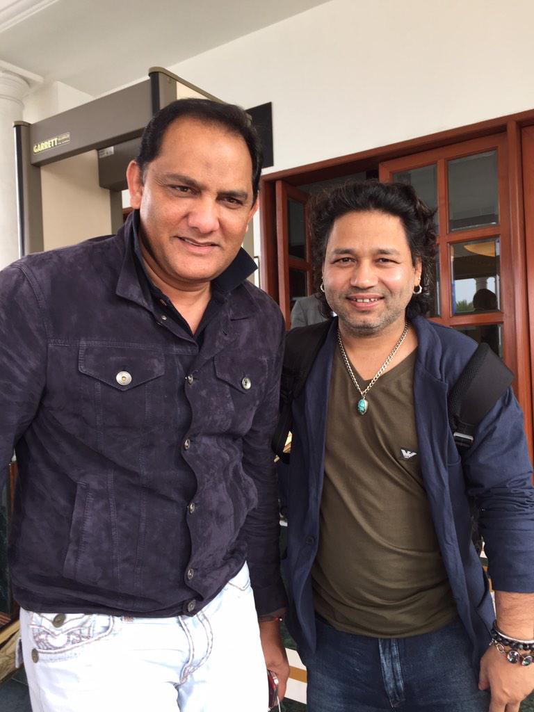 Kailashkher's tweet photo. In Lukhnow (cricketer ) #MohammadAzaharuddin Met me with so much enthusiasm n warmth.. Seems big time #KailasaFan http://t.co/KSz5rE3UDW