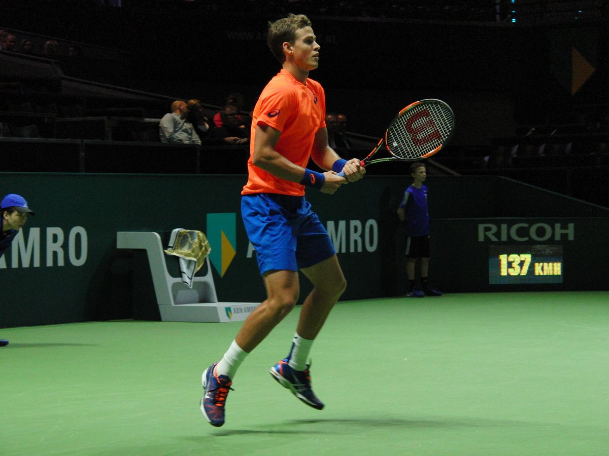 DANILOPIZZORNO's tweet photo. #Rotterdam2015 @abnamrowtt #Murray VS #Pospisil http://t.co/GDiMK286Qw