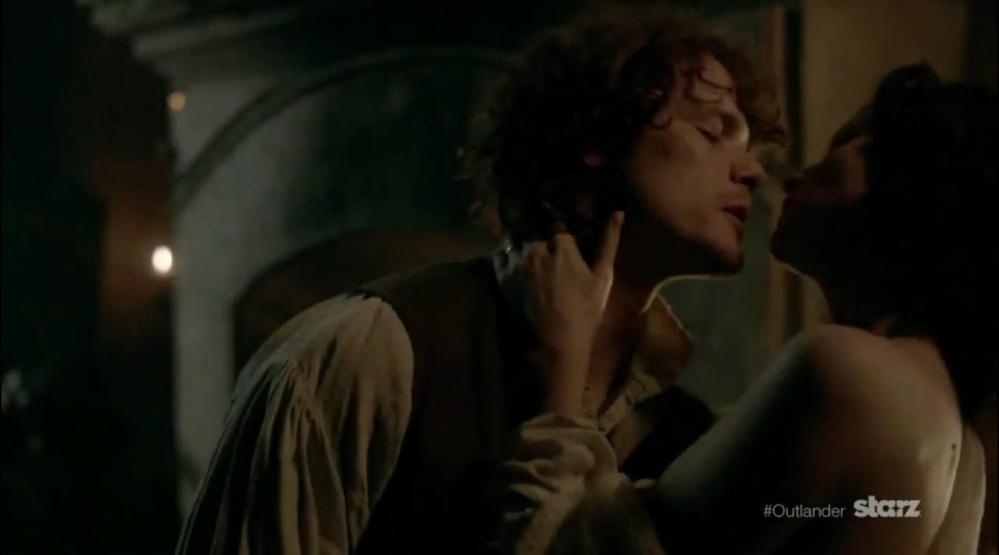 meaversch's tweet photo. #Outlander #4draughtlaner #SamHeughan #CaitrionaBalfe #OutlanderSexScene http://t.co/5wpAbQyeVG