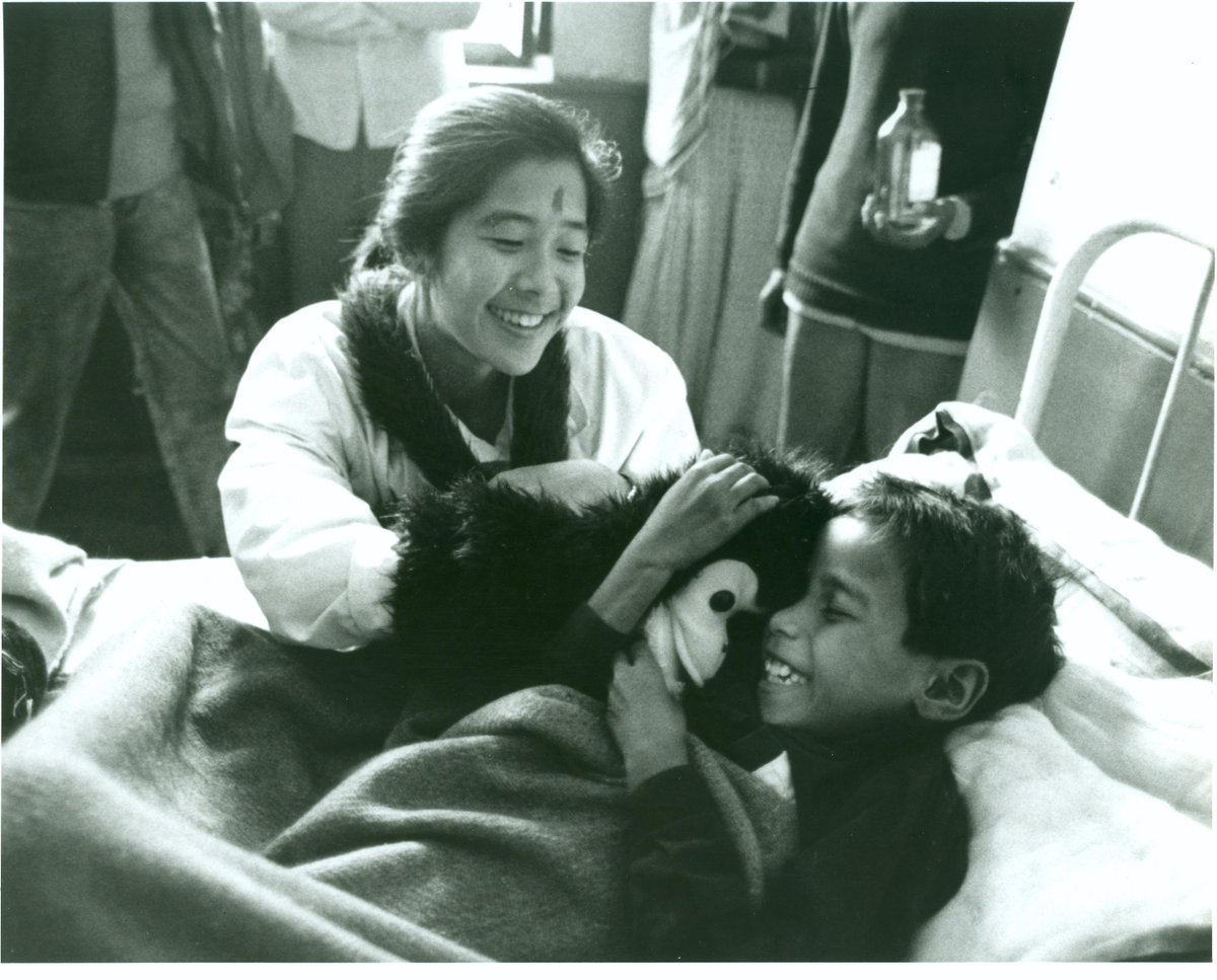PeaceCorps's tweet image. Look at that smile. It's #TBT! PCV in #Nepal puts her nursing degree to work as a nurse educator. (1990)