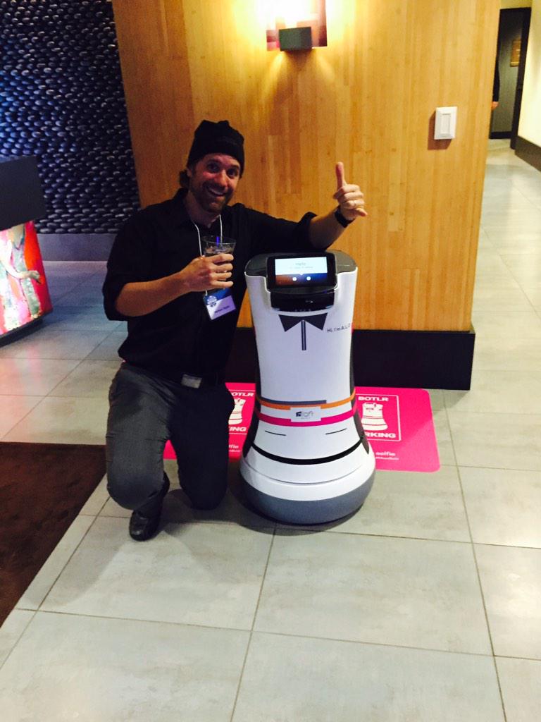 johnpareso's tweet photo. Mike Taylor is a lover not a fighter #riprobot @Tegile http://t.co/t3bCAdseEg