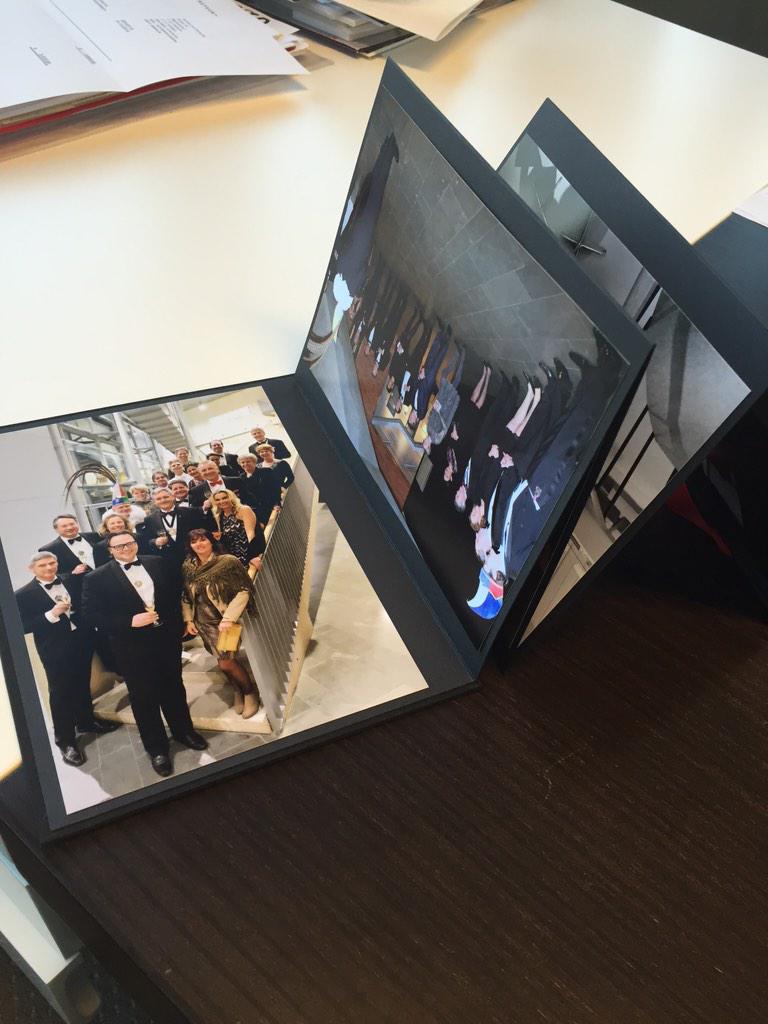 HayThissen's tweet photo. Mooi fotoalbum ontvangen van sociëteit @jocusvenlo http://t.co/47SeQLcQJ4