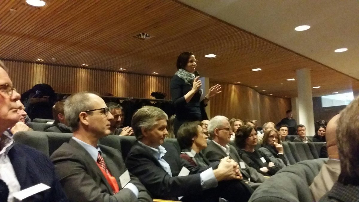 OslotechAS's tweet photo. @abfredriksen today at #Partnership4Life - told the politicians about difficult start #vaccibody #innovation http://t.co/lTbjXY9xFf