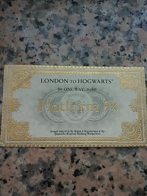 originalbosss's tweet photo. Ho solo voglia di tornare là, prendere il treno e andarmene per sempre 😭♥ @Denischipani #onewaytravel  #Hogwarts http://t.co/8hgMiMiAuZ