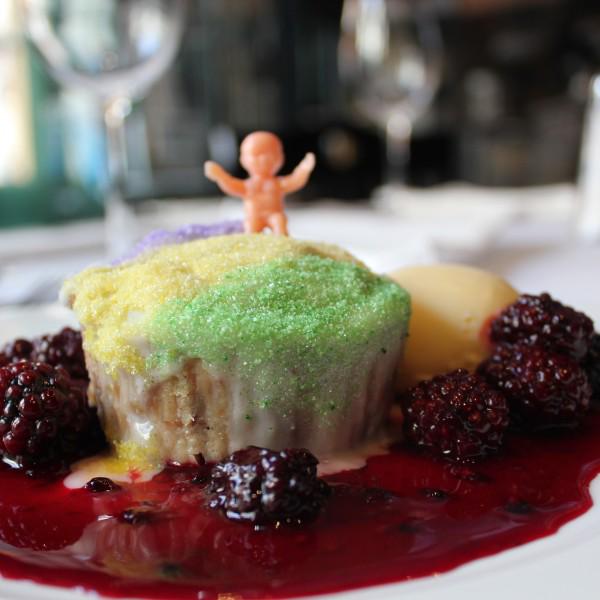 Emeril's tweet image. 23 Mardi Gras inspired recipes that will get the party started! #EmerilsMardiGras bit.ly/1BWCdo4