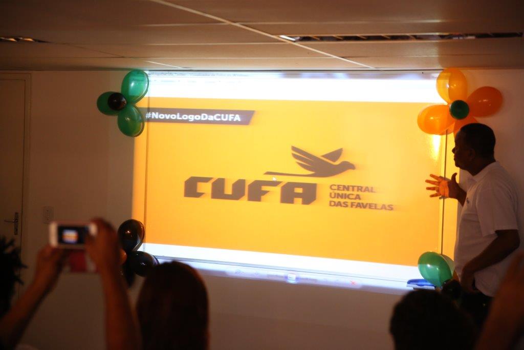 #NovoLogoDoCUFA -  Espaço Cufa em Madureira <a href="/celsoathayde/">Celso Athayde</a>  <a href="/pretozeze/">PRETO ZEZÉ</a> <a href="/CUFA_Brasil/">CUFA Brasil</a>  <a href="/CUFAGlobal/">CUFA Global</a>  <a href="/mvbill/">MV BILL</a> <a href="/HUTUZ_/">Hutuz Festival</a>