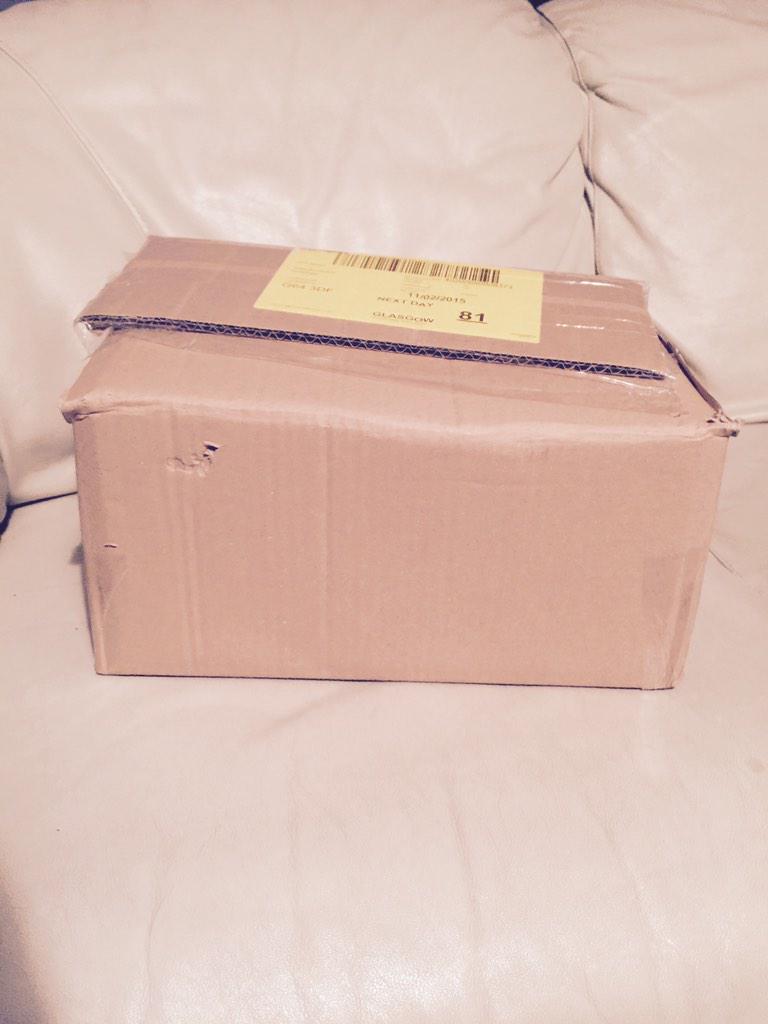 SatelliteTears's tweet photo. These baby's arrived today! 
Your gonna have to come to the gig if you want one ;) http://t.co/rHZqnQt15J