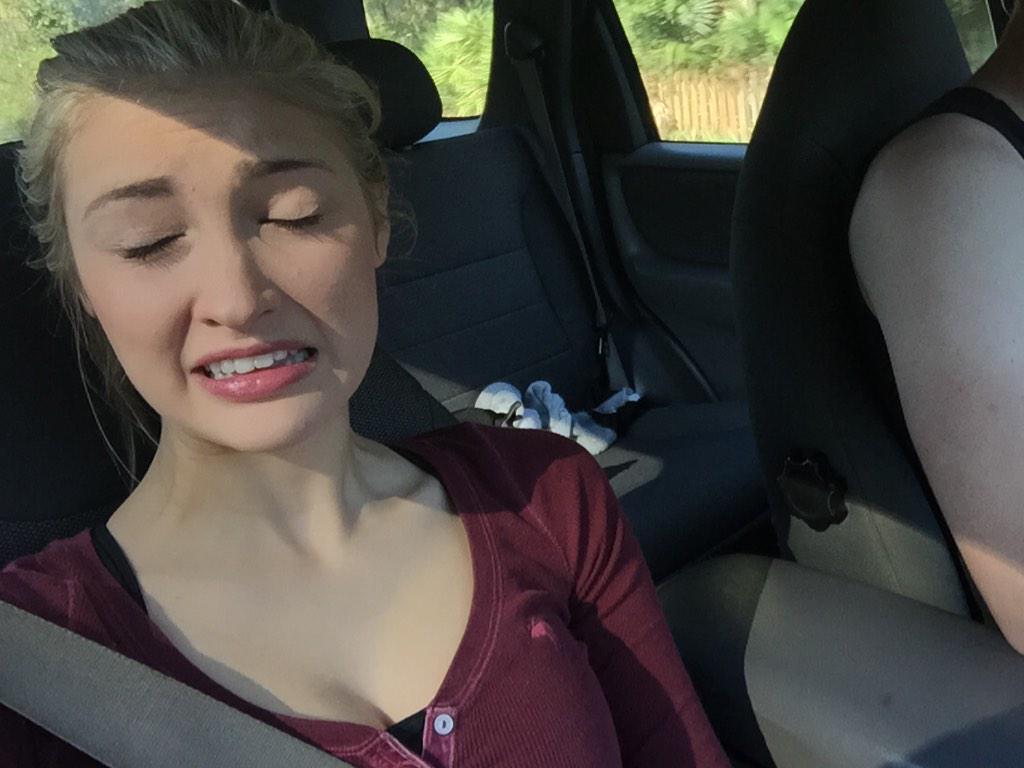 Anna Faith on Twitter "Wanted to take a selfie but the sun was bright http//t.co/JLp9yK6uG8"