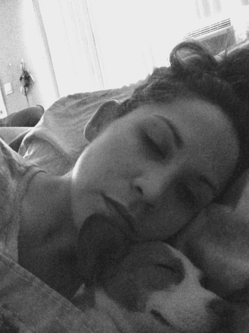 Snuggled up with my puppy dog Lola, everyone meet the best damn dog in the west! http://t.co/3iScnf3<a href="/tag/gokingsgo"class="tags"><span>#gokingsgo</span></a>