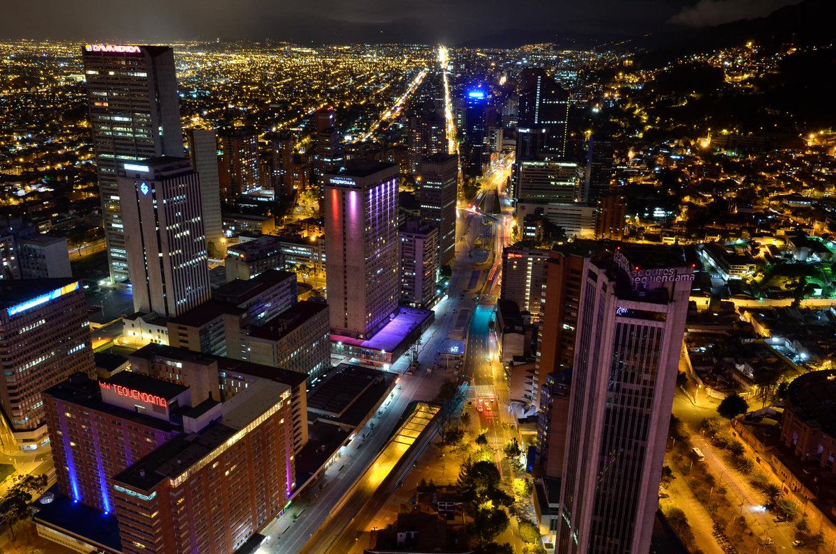 VisualInside's tweet image. Nuestra querida Bogotá desde la torre colpatria, hace unos 2 años
