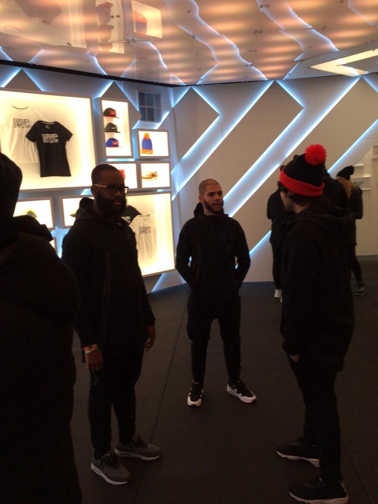 stockx's tweet photo. 15 nike employees. 4 customers at a time. 4 shoes for sale. 4 hours I'm never getting back. #reallynike? http://t.co/ProHXnauRF