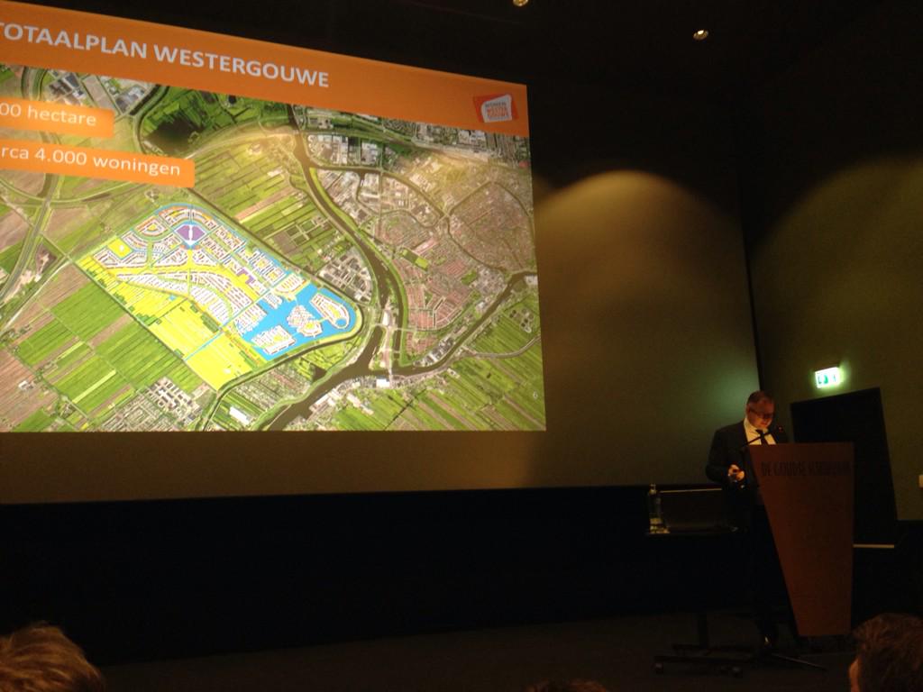 Eerste bijeenkomst 2015 in nieuwe Cinema druk bezocht!